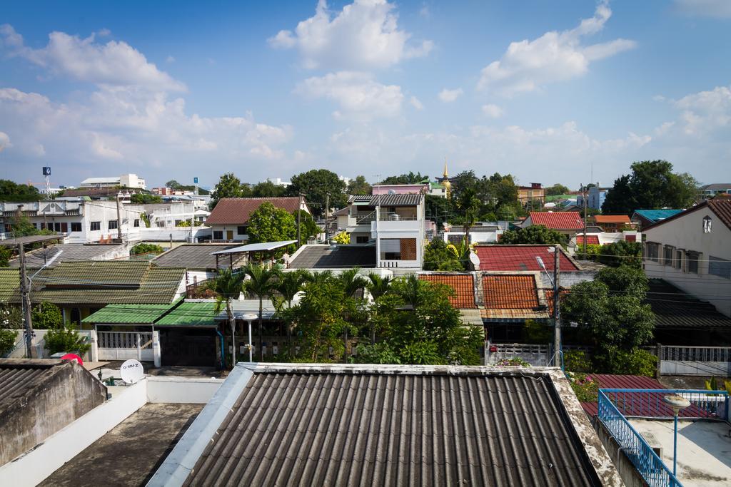 Hotel Rest Solution Chiang Mai Exterior foto